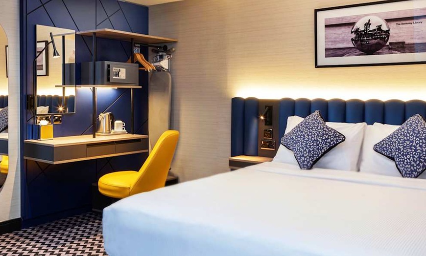 Image 1: ✈ IJSLAND | Dublin - Academy Plaza Hotel 4*, 2 nachten - City break