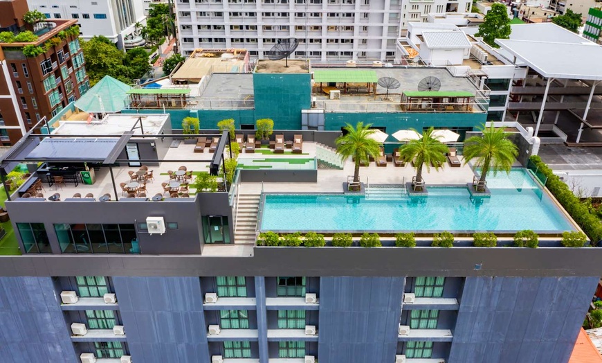 Image 10: ✈ MIDDEN VAN THAILAND | Bangkok - SureStay Plus Hotel by Best Weste...