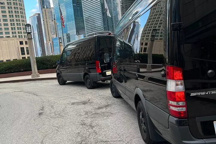 Group Van Transfers from Chicago O'Hare and Midway Airports