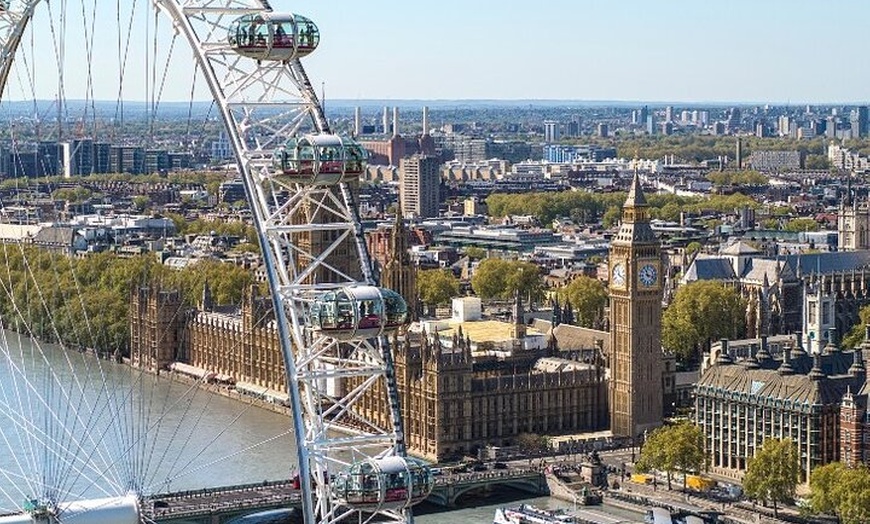 Image 2: Full or Half Day London Sightseeing Tour with Licensed TFL Driver