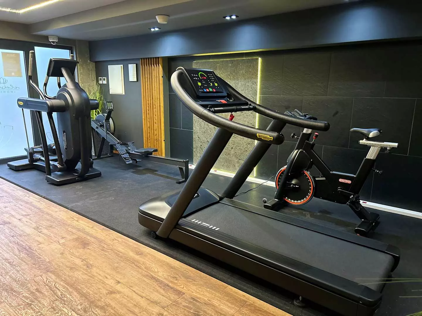 ✈ POLEN | Krakau - Aparthotel Lwowska 1 4*, 2 nachten - Spa