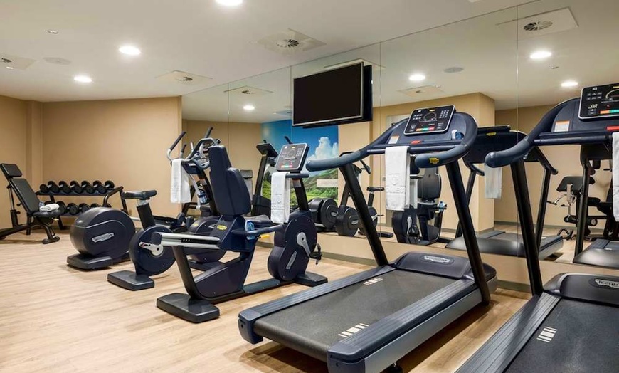 Image 9: ✈ BELGIQUE | Bruxelles - NH Collection Brussels Grand Sablon 4*, 2 ...