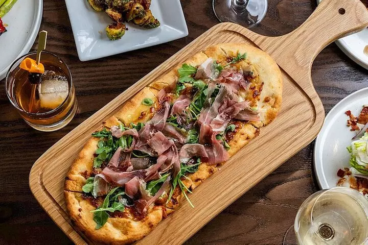 Chatham Bites and Sights Walking Guided Food Tasting Tour