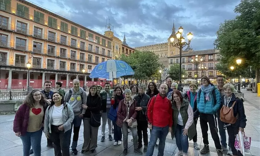 Image 12: Tour Toledo Completo con Patio-Casa Palacio