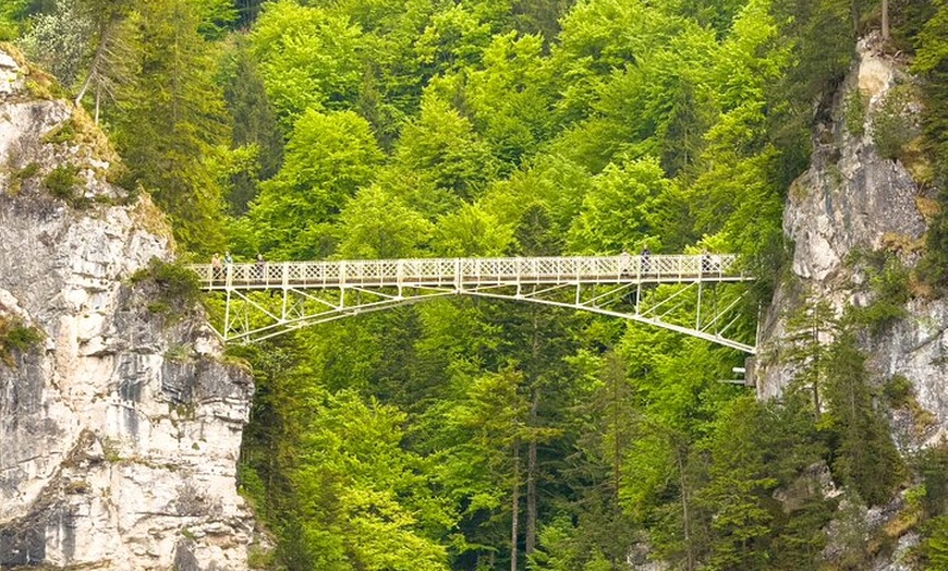 Image 10: München Neuschwanstein private halbtages Tour mit Reiseleiter