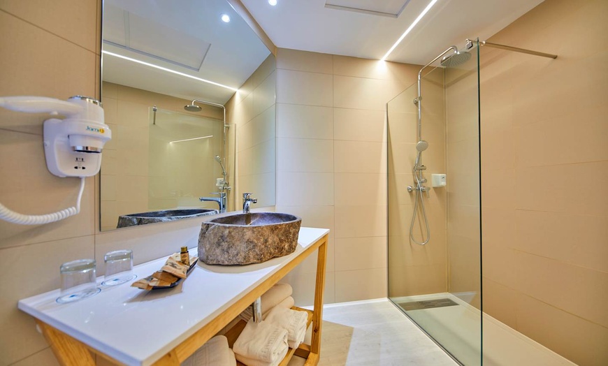 Image 43: ✈ COSTA DEL SOL | Torremolinos - Ibersol Torremolinos Beach 4*, 3 n...