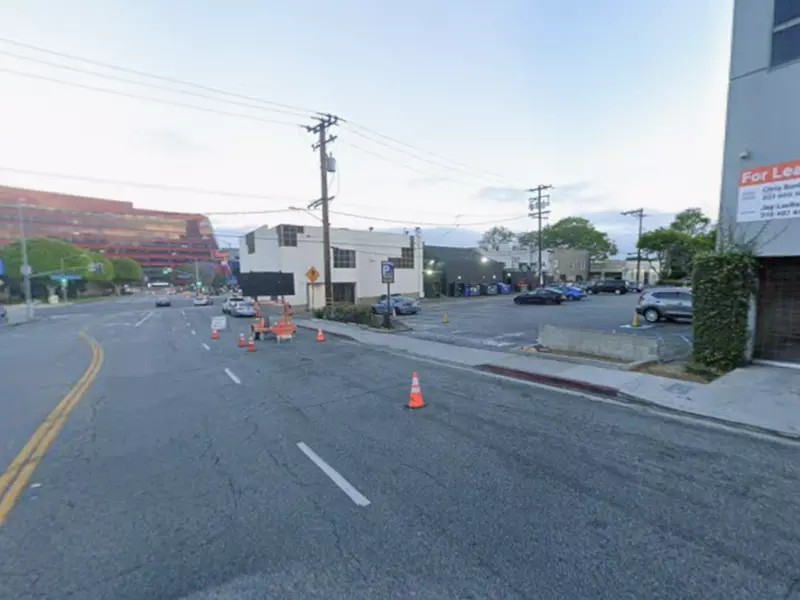 Parking at 819 N. San Vicente Blvd. Lot