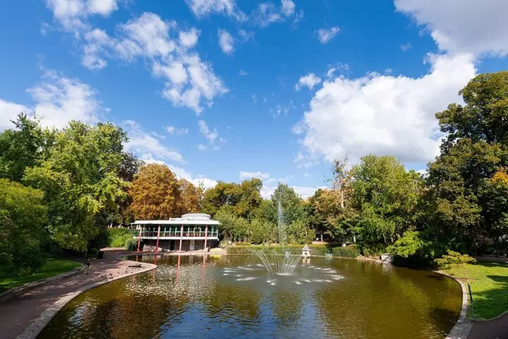 Clermont-Ferrand Visite audioguidée à pied 2h10 et 21 audios - Image 6
