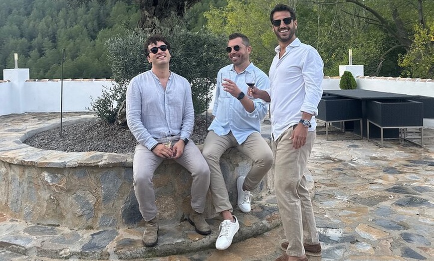 Image 11: Alicante : Catas de Vinos & Tapas Privadas en 2 Bodegas Boutique