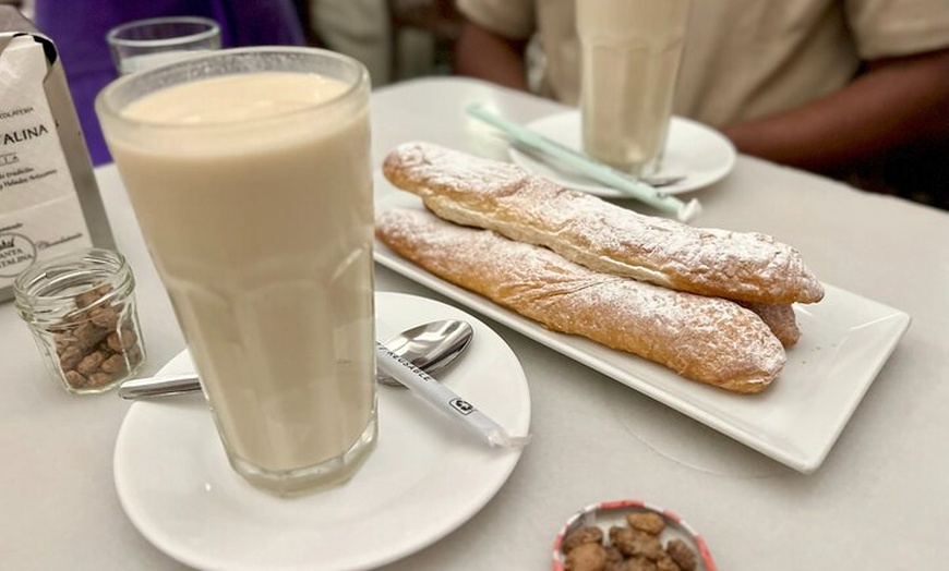 Image 3: Valencia Centre Tour gastronómico con 9+ degustaciones de exquisite...