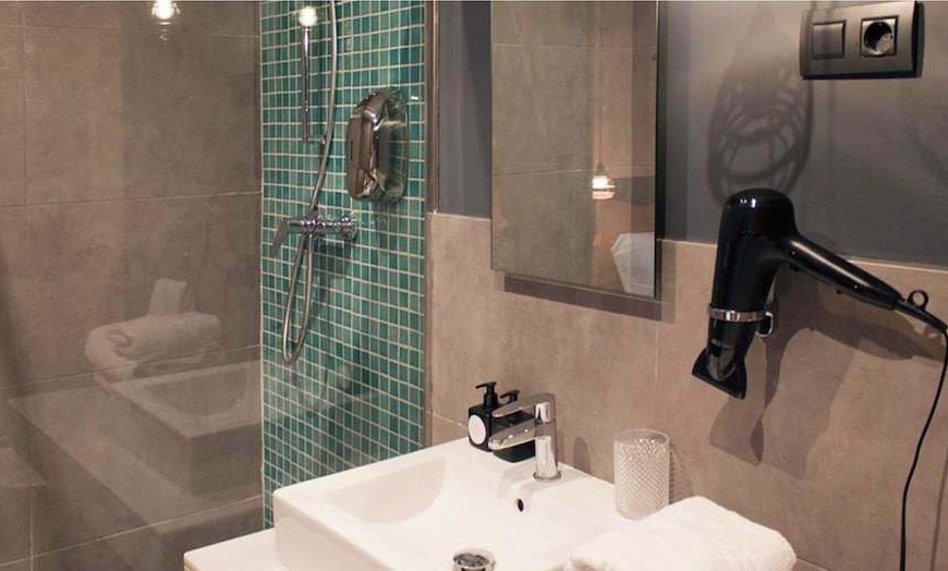 Image 4: ✈ COSTA DEL SOL | Malaga - Apartamentos Nono Charming Stay 3*, 3 na...