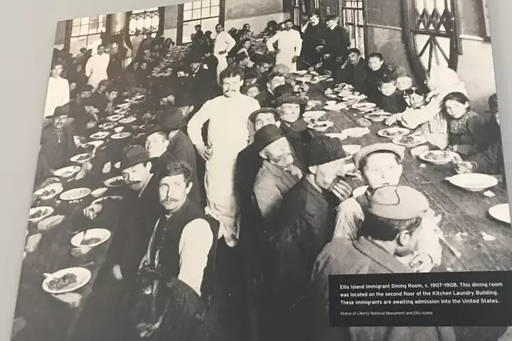 NYC Mafia and Ghost Tour to Ellis Island and Statue of Liberty