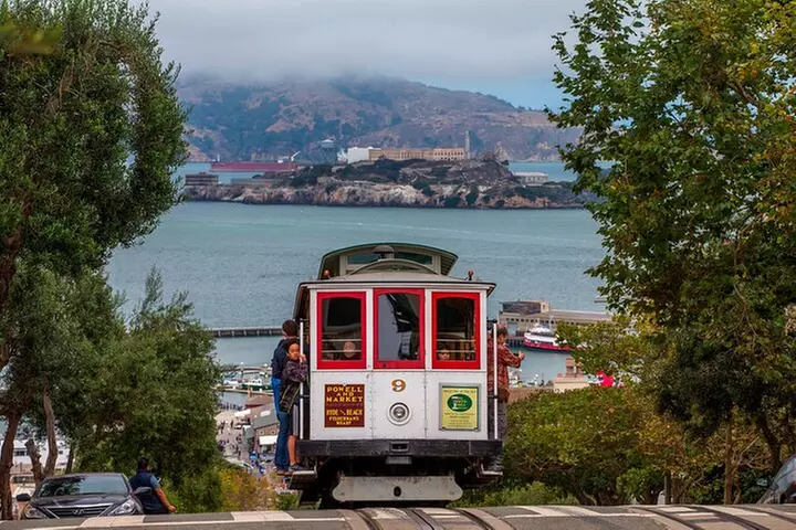 San Francisco Alcatraz, Ferry and 2 Day Hop On Hop Off Bus Tour
