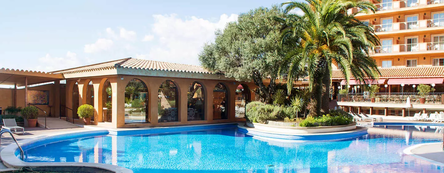 ✈ COSTA BARCELONA | Malgrat de Mar - Luna Park Yoga & Spa Hotel 3*,...