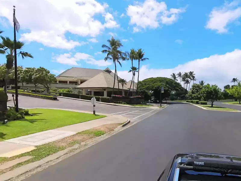 Parking at Sheraton Maui Lot