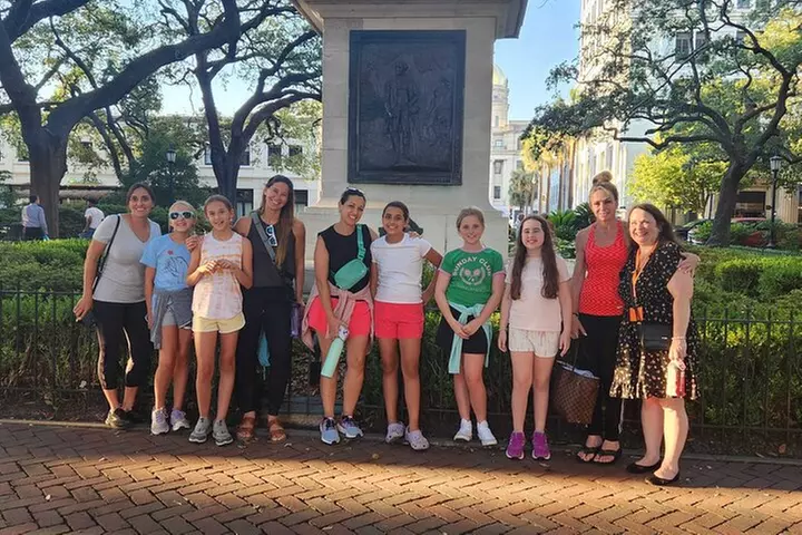 The Grave Tales Ghost Tour in Savannah