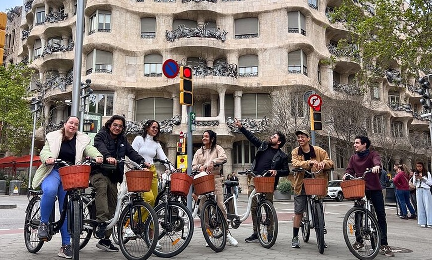 Image 2: Tours privados en bicicleta - Ruta personalizable, lo más destacado...