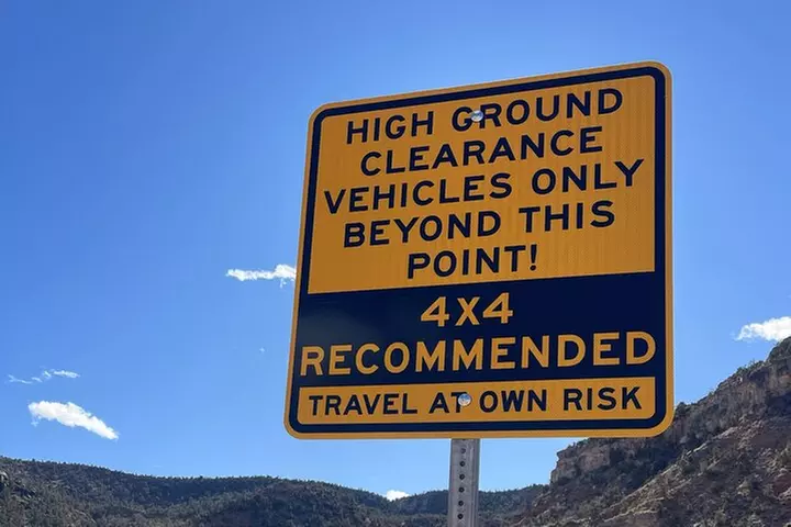 Ride and Explore Zions Trails in Hummer