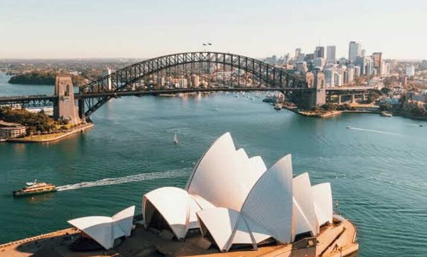 Image 5: Guided Electric Bike Tour of Sydney with Bluetooth helmets