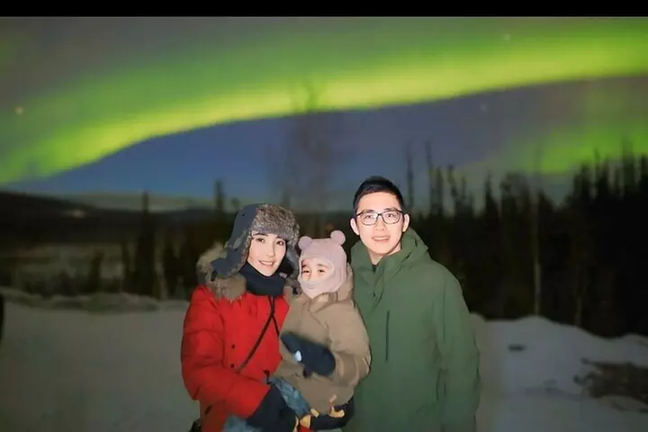 Northern Lights Aurora Tour with Photography