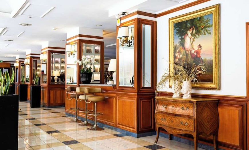 Image 11: ✈ ITALIE | Rome - Grand Hotel Tiberio 4* - City break