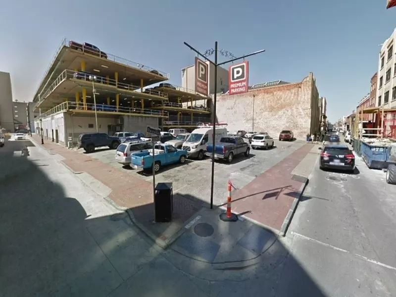 Parking at 1001 Iberville St. Lot - P308