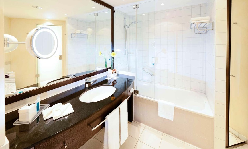 Image 56: ✈ DEUTSCHLAND | Köln - Dorint Hotel An der Messe Köln 4*, 2 Nächte ...