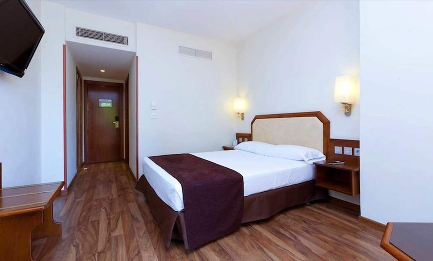 Image 22: ✈ HISZPANIA | Madryt - Senator Barajas Hotel 4* - City break