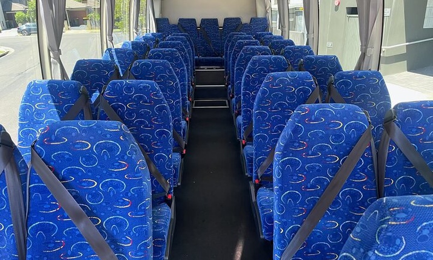 Image 2: Private Transfer from Sunshine Coast Airport to Hotels 35 pax