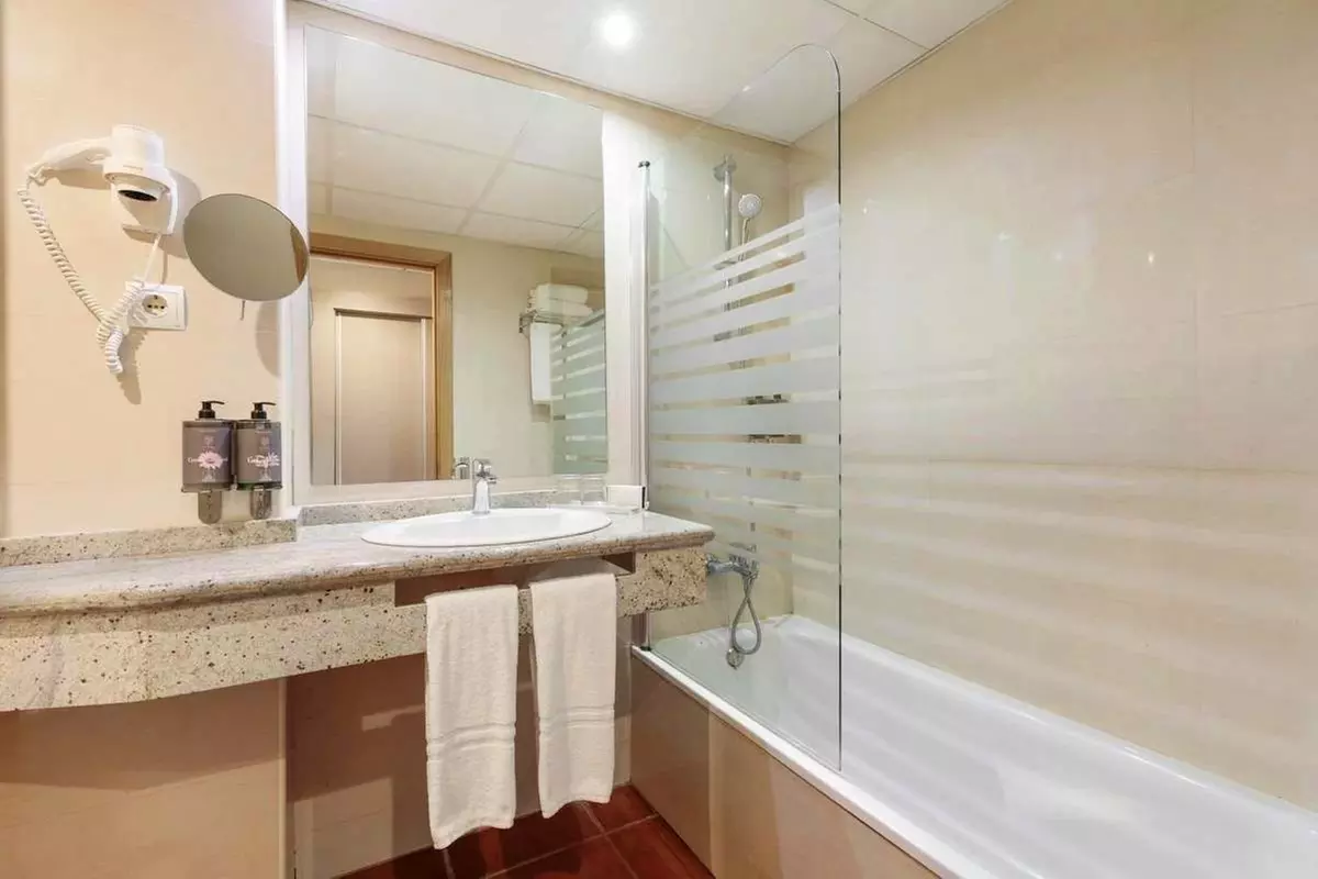 ✈ COSTA DORADA | Cap de Salou - Best Cap Salou 3*, 2 nuit - Aqua Parc