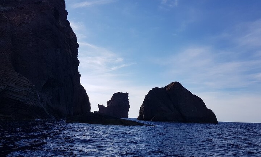Image 8: Scandola Girolata Les Calanques de Piana en Go Fast 10 Pax