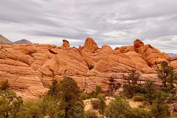 Private Jeep Ride to Explore Slot Canyons and Rock Formations - Primary Image