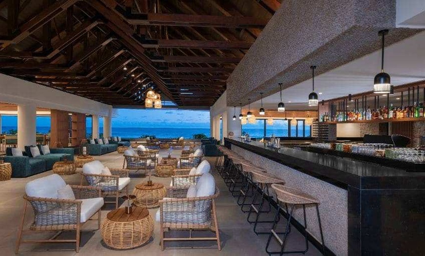 Image 8: ✈ SEYCHELLES | Île de Mahé - Avani+ Barbarons Seychelles 4*, 5 nuit...