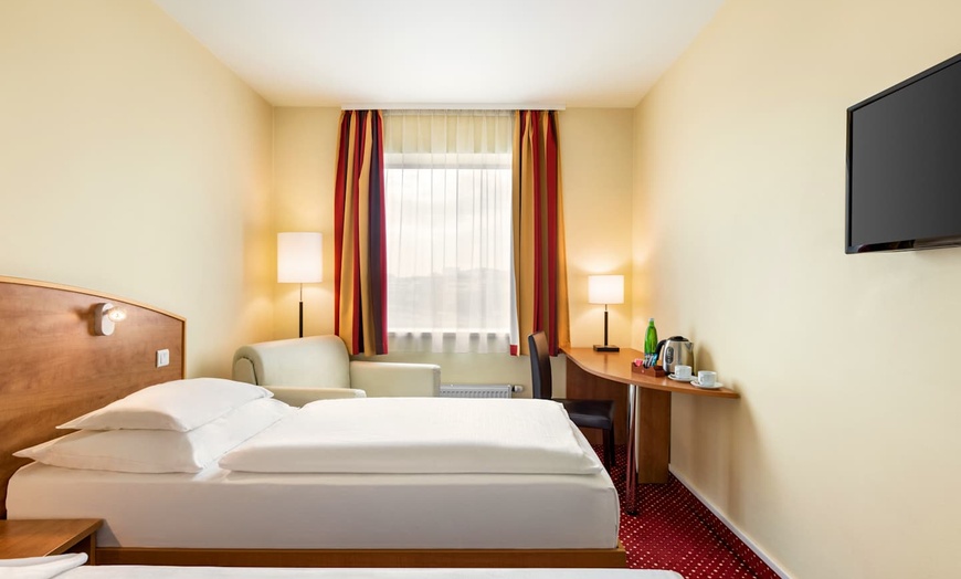 Image 27: ✈ TSJECHIË | Praag - Amedia Express Prague Trademark Collection by ...