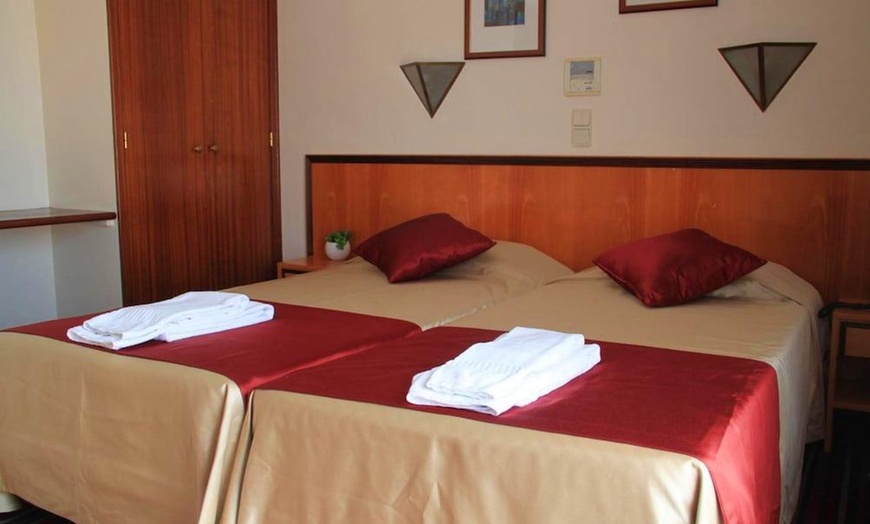 Image 15: ✈ PORTUGALIA | Lizbona - Residencial Horizonte 3* - City break