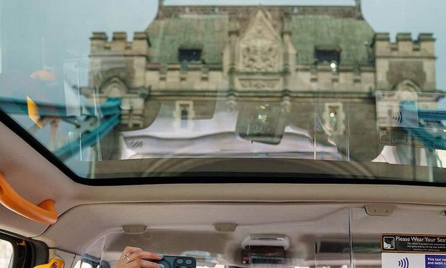Image 5: Ultimate London Tour - iconic London Taxi Tour