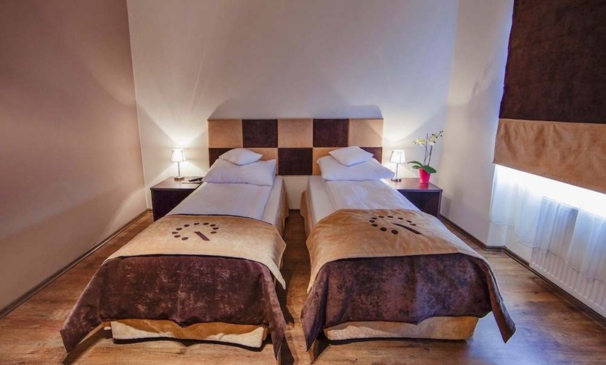 Image 5: ✈ POLSKA | Katowice - Boutique Hotel's Bytom 3* - City break