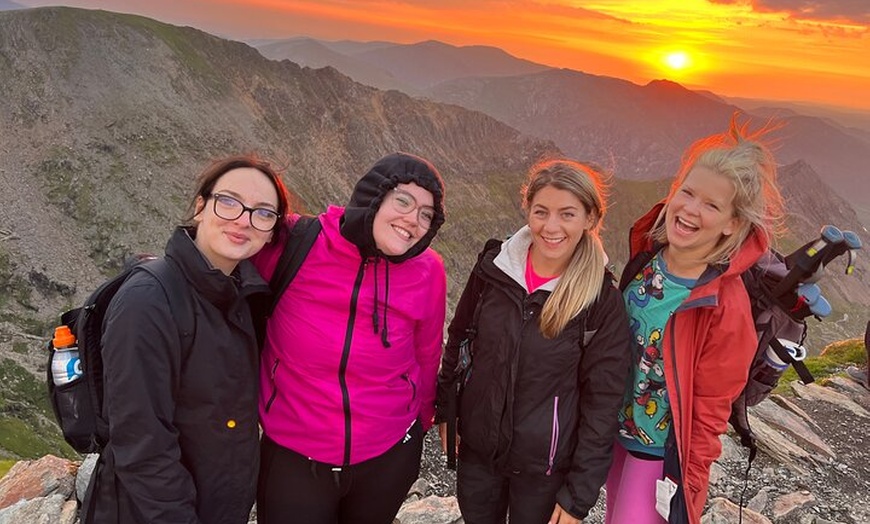 Image 3: Snowdon Sunrise Hike