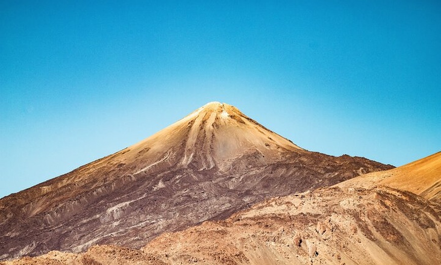 Image 4: Parque Nacional del Teide Paisajes y vida silvestre del volcán Safa...
