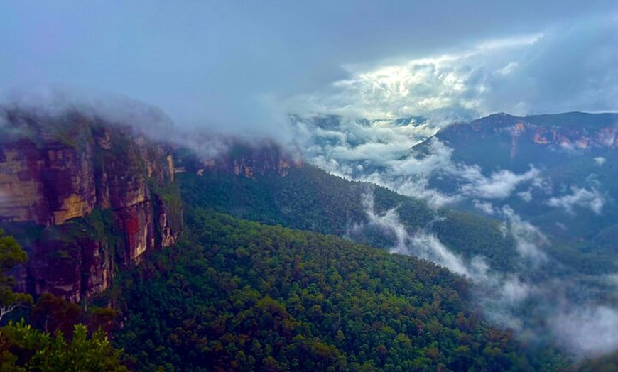 Image 2: Blue Mountains Private Sightseeing Day Tours from Sydney