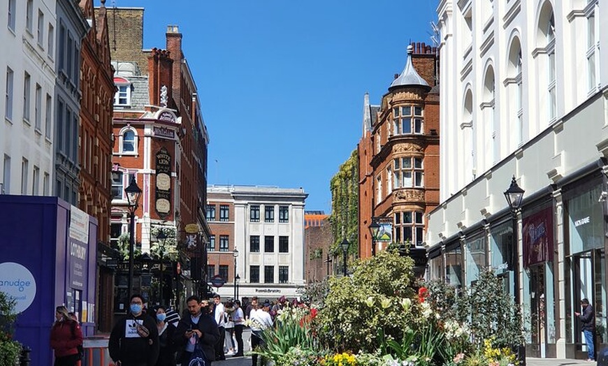 Image 8: Misfits of Covent Garden Walking Tour