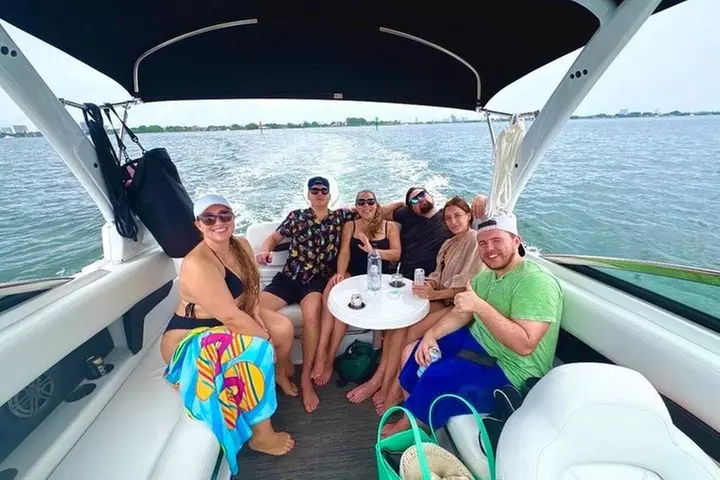 Miami Private Boat Rentals with Captain