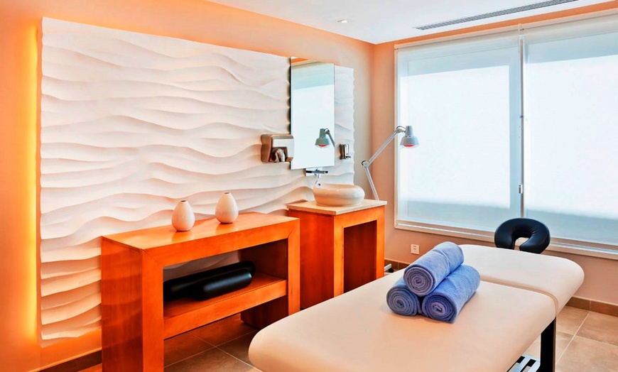 Image 23: ✈ CUBA | La Havane - Combiné Hotel Nacional & Playa Vista Azul 5* -...