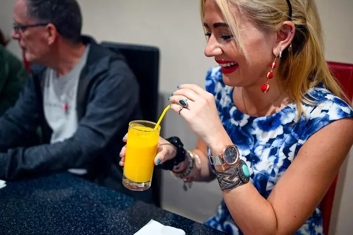 East London Indian Food Tour with 8+ Authentic Food Tastings