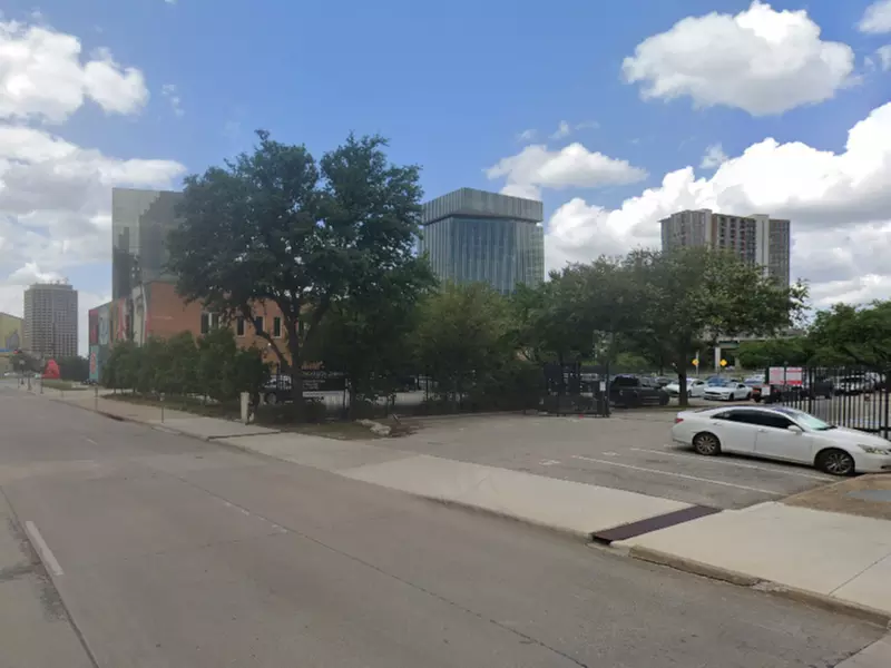Parking at Lot 170