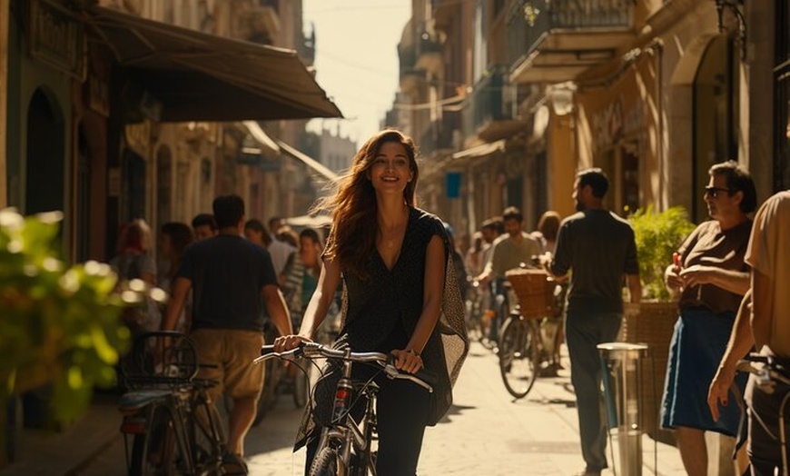 Image 5: Visita autoguiada en Sevilla con 100 cautivadoras historias de audio