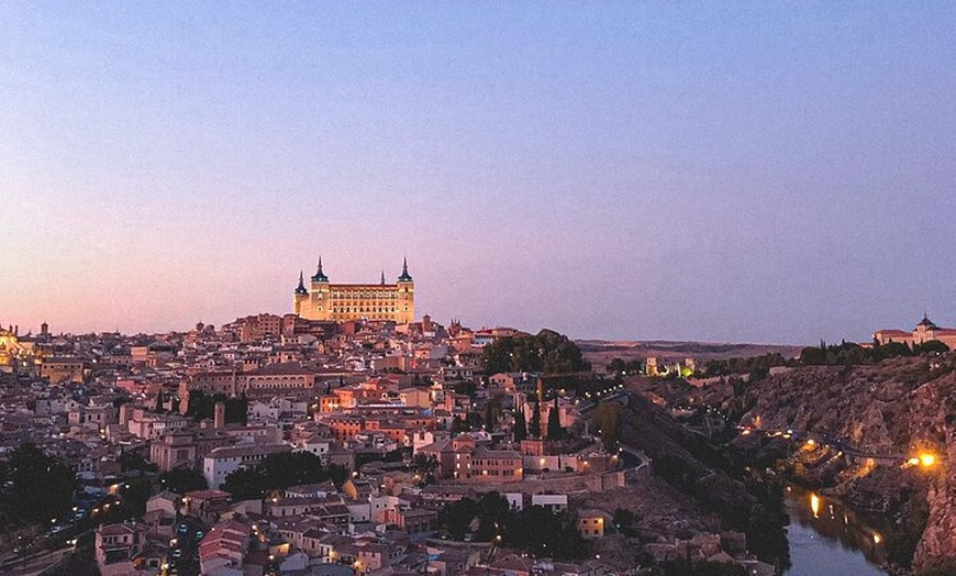 Image 2: Toledo desde Madrid Visita guiada privada de día completo