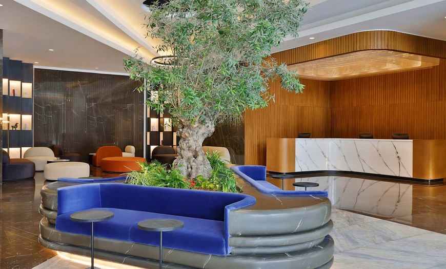 Image 8: ✈ EMIRATI ARABI UNITI | Dubai - Hotel Local Dubai at Jumeirah Villa...