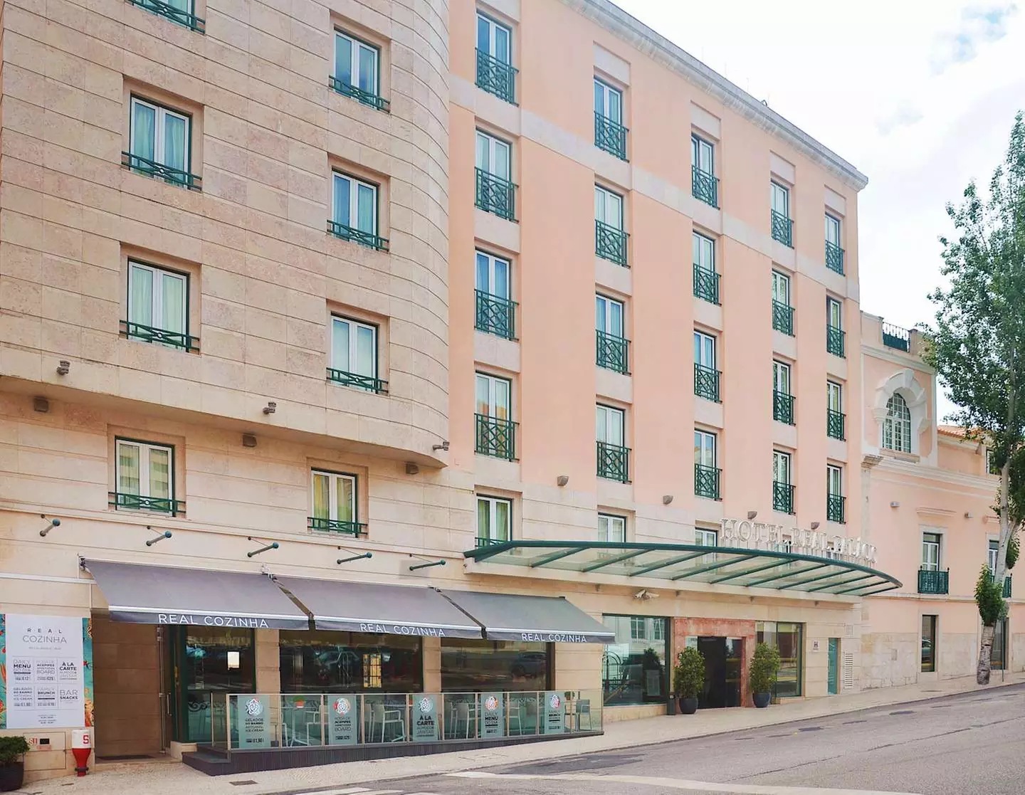 ✈ PORTUGAL | Lissabon - Real Palácio 5*, 2 Nächte - Premium