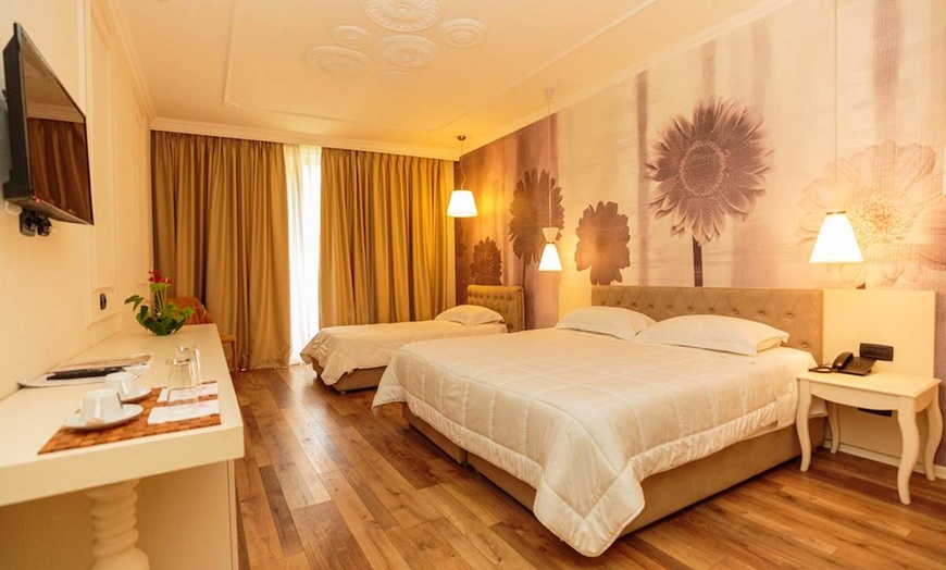 Image 3: ✈ ALBANIE | Vlore - Regina City Hotel & SPA 4* - Tout inclus